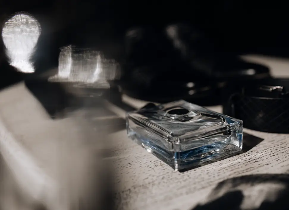 Plain perfume bottle highlighting tailored fragrance development service